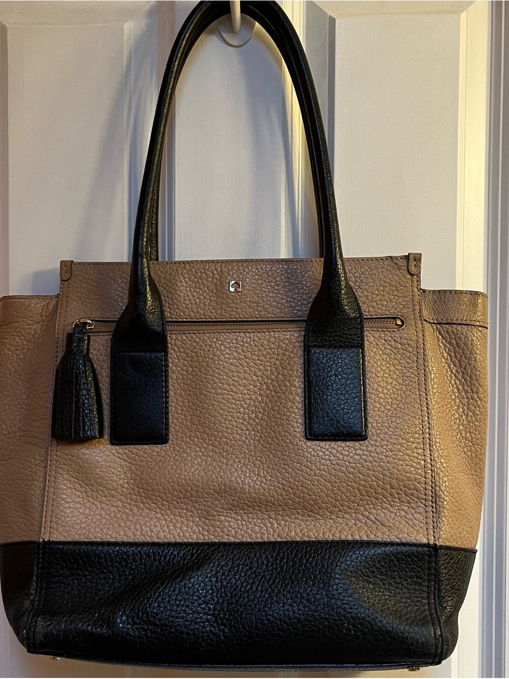 KATE SPADE - TwoTone Large 
Pebbled Leather Tote Bag